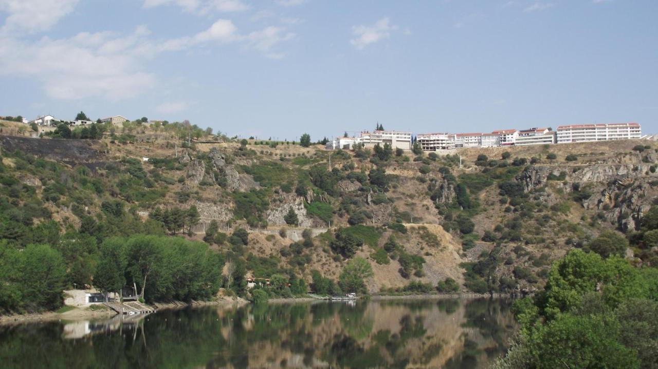 Hotel Parador Santa Catarina Miranda do Douro Pokoj fotografie